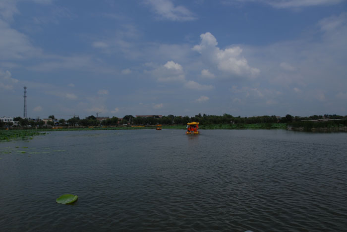 ˮ��һɫ���̲�ʎ����С���x��߅Խ��Խ�h��